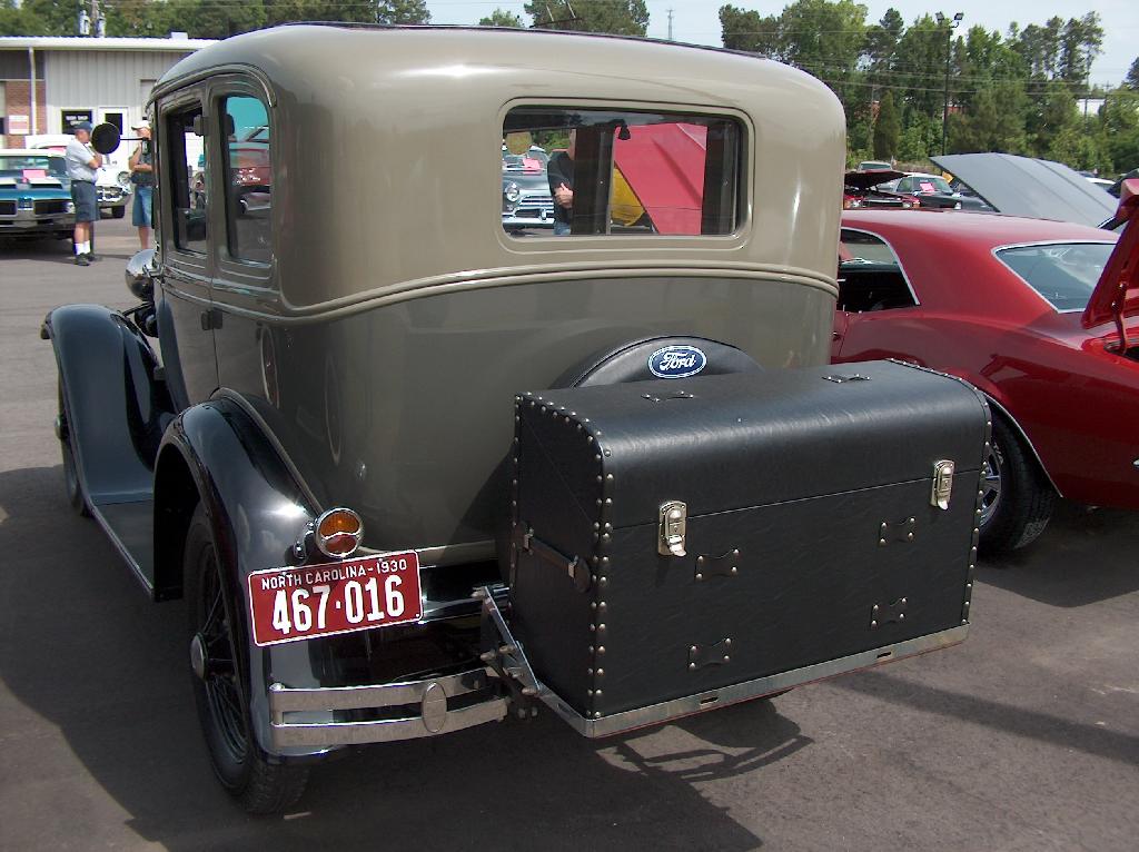 Antique Auto Club of Sanford 2007 Auto Show Page 1